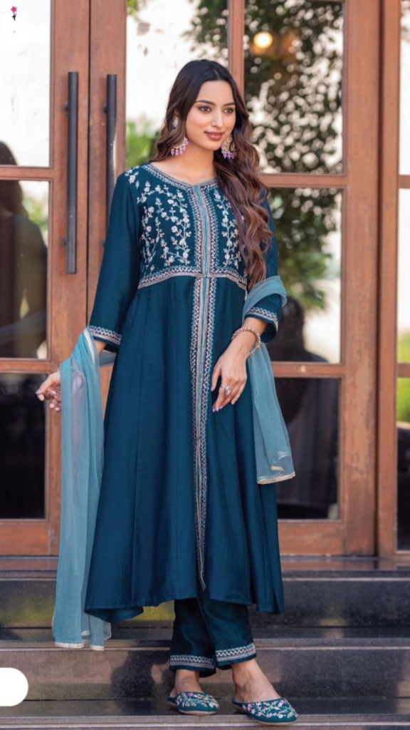 Salwar Suit set with flare in the top