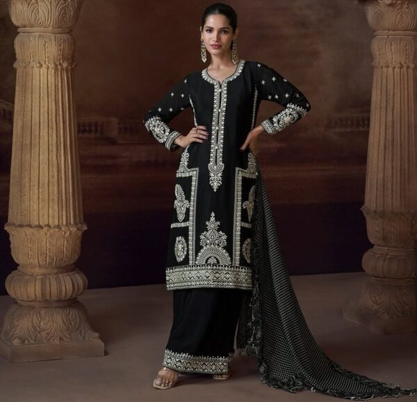 Black chinon Palazzo set with white threads