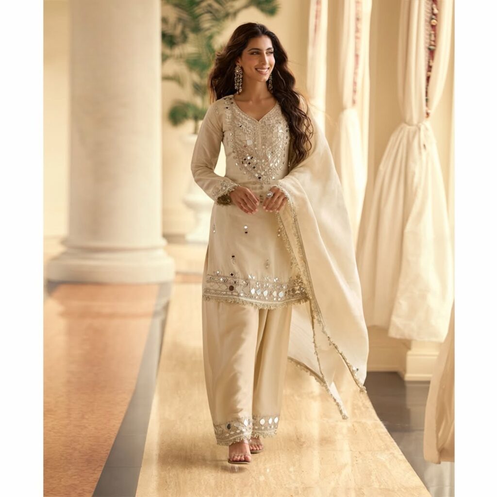 Off white Simar silk Mirror suit
