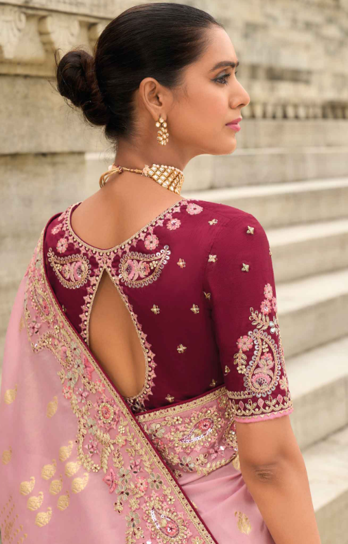 Pink Shaded Gadwal Silk Saree with Magenta Silk Blouse and Exquisite Handwork, Embroidery