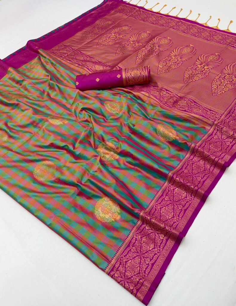 Pure Silk Tone To Tone Checks Handloom Weaving Saree — Purple & Green