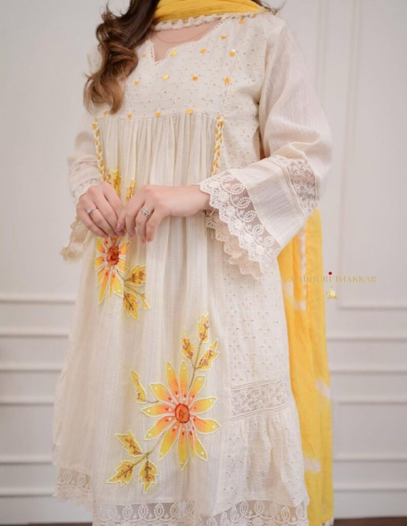 Pure Mul Cotton 3 Pc Suit with Floral Embroidery – Light & Elegant for Dubai Summers